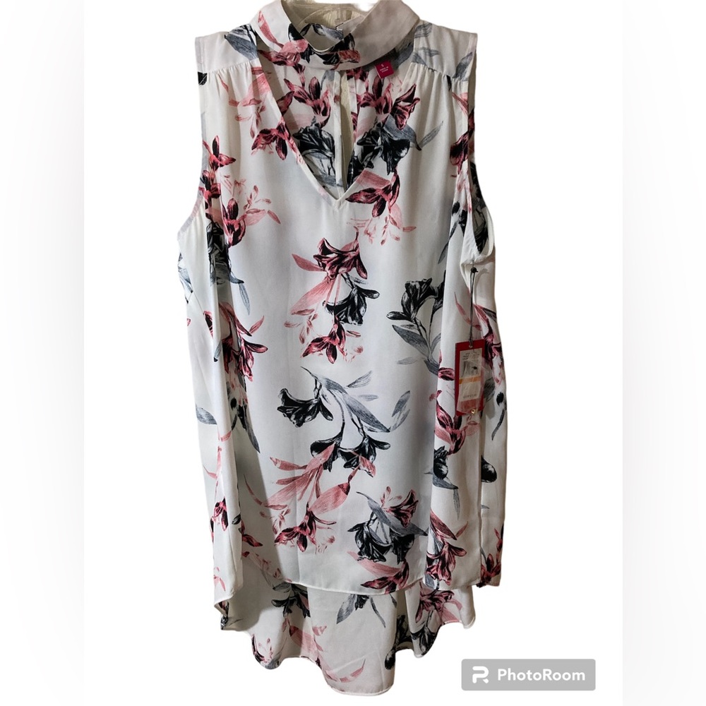 Vince Camuto Sleeveless Top NWT Size Small
